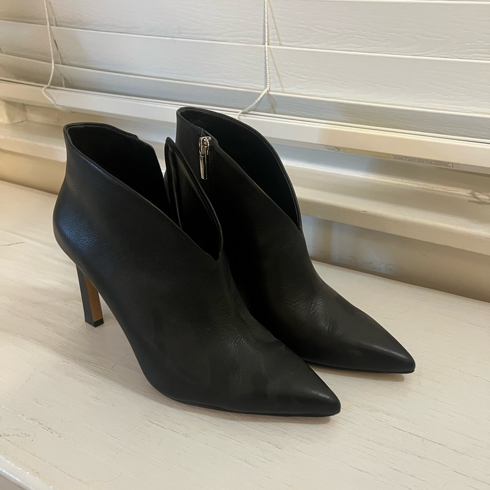 Vince Camuto Heeled Booties - Women’s 8